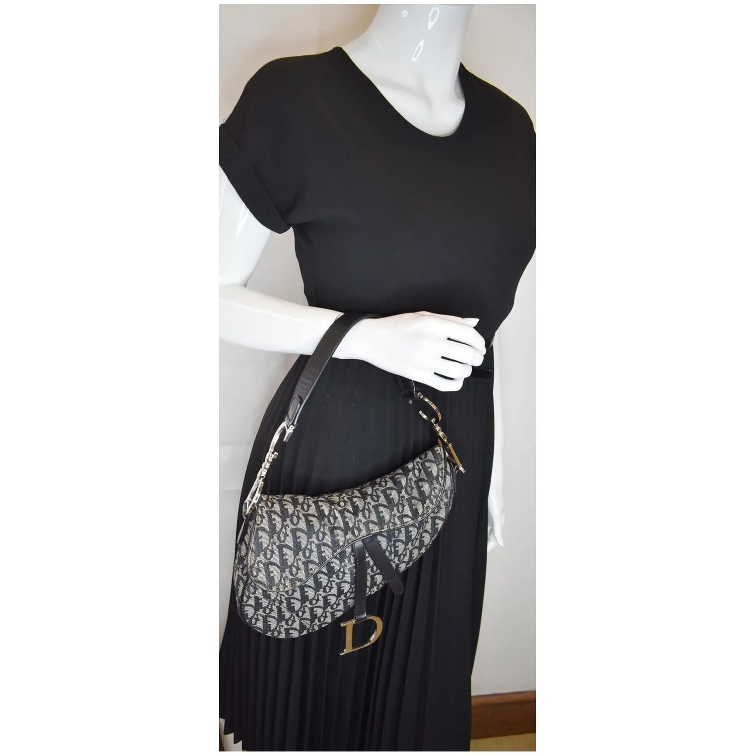 CHRISTIAN DIOR Saddle Oblique Jacquard Shoulder Bag Black - 15% OFF