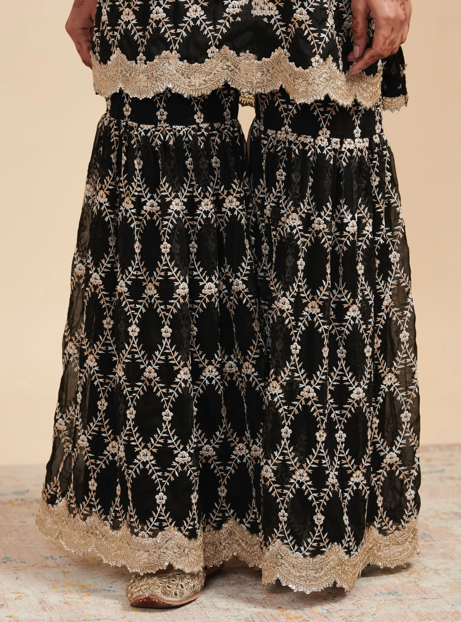Mulmul Silk Kajra Black Short Kurta With Mulmul Organza Kajra Black Garara