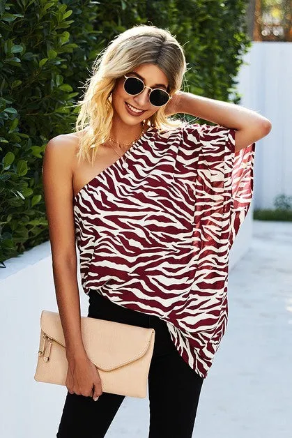 Savanna Style One-Shoulder Top